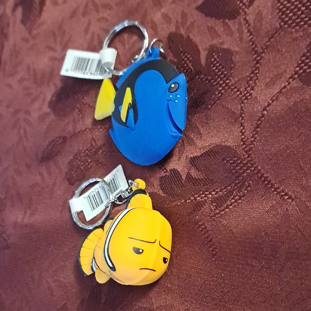 Disney Pixar Finding Nemo Marlin & Dory Keychains NWT (Set Of 2)